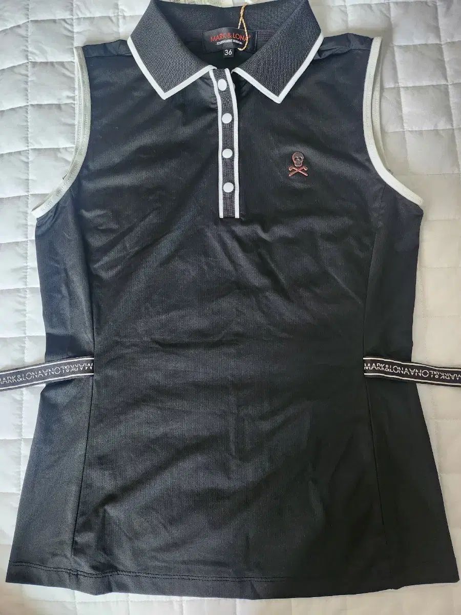 マークアンドロナ リボン ディテール Tシャツ S