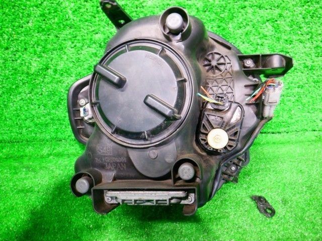 ハスラー 左ヘッドランプ