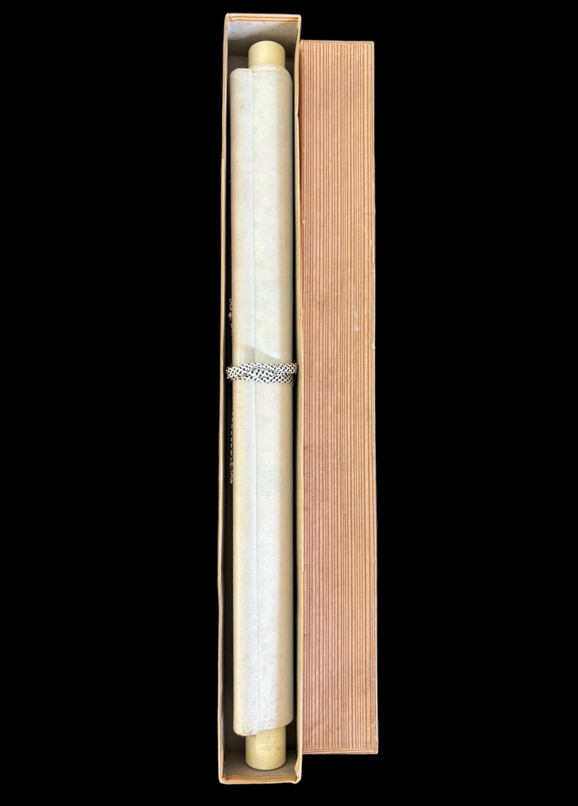 掛け軸　天照大御神　骨董品　古美術　美術品　レトロ 掛け軸 [天照皇大神] 掛軸 昭和 レトロ インテリア 雑貨 工芸品 古美術