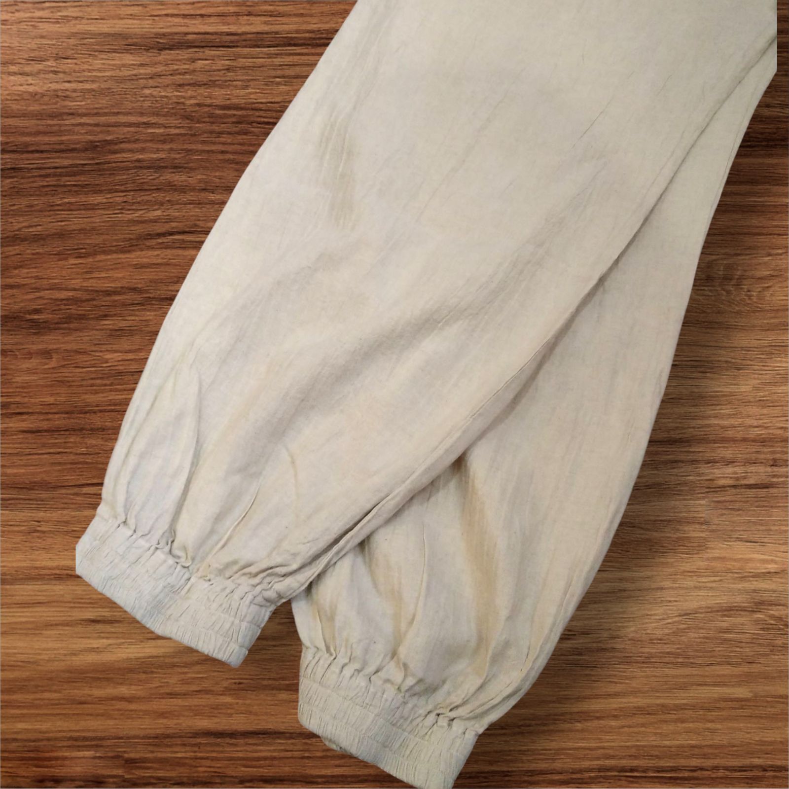 ヂェン先生の日常着 スリムバルーンパンツ Mサイズ 生成り