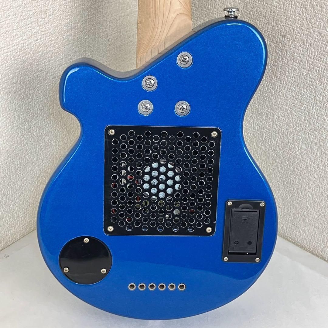 美品　Pignose ピグノーズ アンプ内蔵 ミニ エレキギター　ソフトケース付 Pignose ピグノーズ ミニエレキギター アンプ内臓 ケース付き Pignose