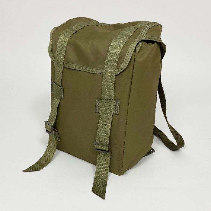 チェコ軍 グリーン ナイロン ショルダーバッグ（USED）163U=