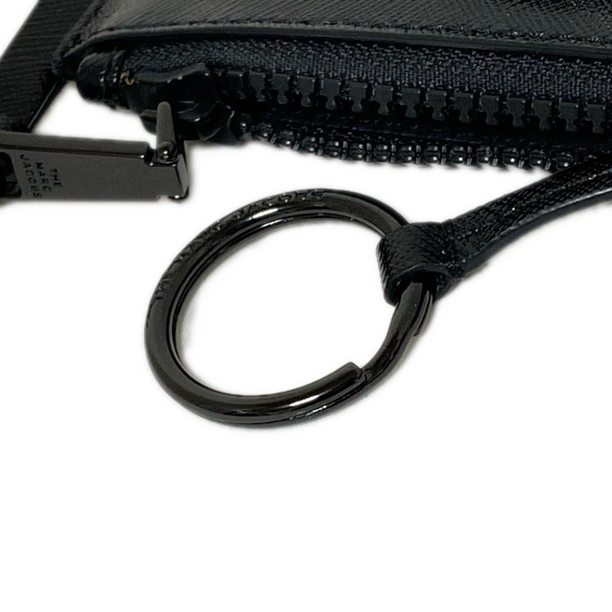 MARC JACOBS