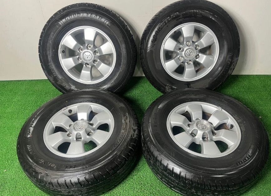 管理番号 247-37】 トヨタ ハイラックスサーフ 純正 ホイール 16×7J +11 PCD 139.7-6H グッドイヤー 265/70R16  ランクル 等 - メルカリ