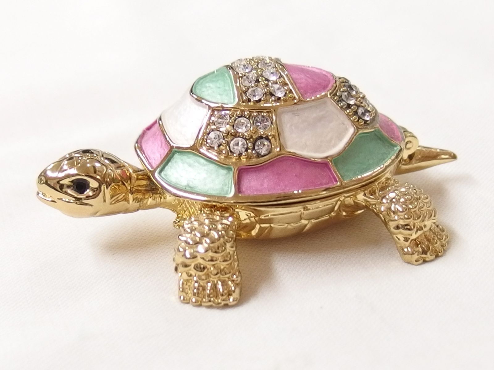 亀　置物　小物入れ　ラインストーン lioyakokame65p-6401.jpg