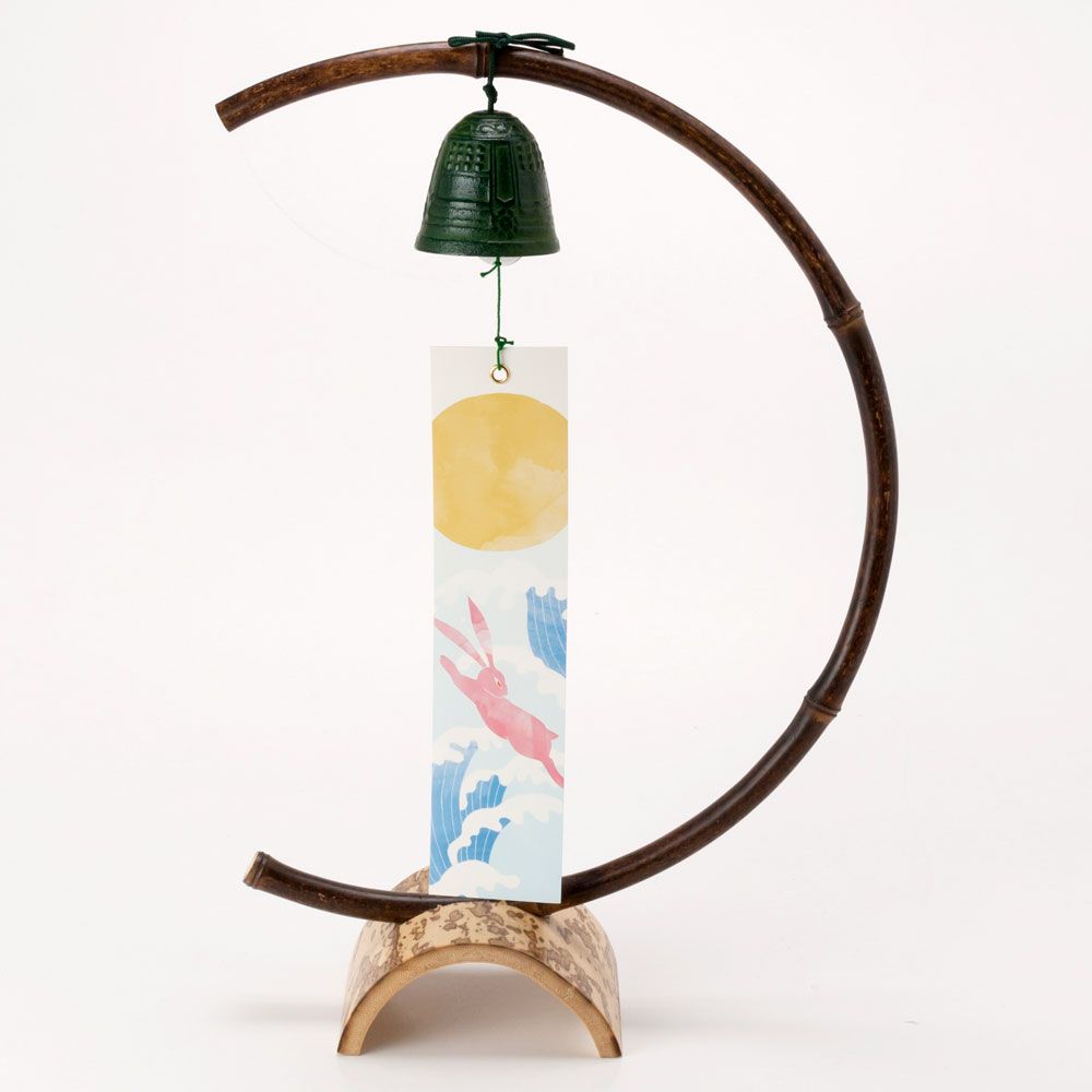 駿河竹千筋細工 小置き風鈴 9702 静岡県伝統工芸品 Suruga-takesensuji-zaiku Wind chimes made of bamboo sticks 職人が竹ひごを組んで千筋にして作り上げられたインテリア 繊細で滑らかな曲線美