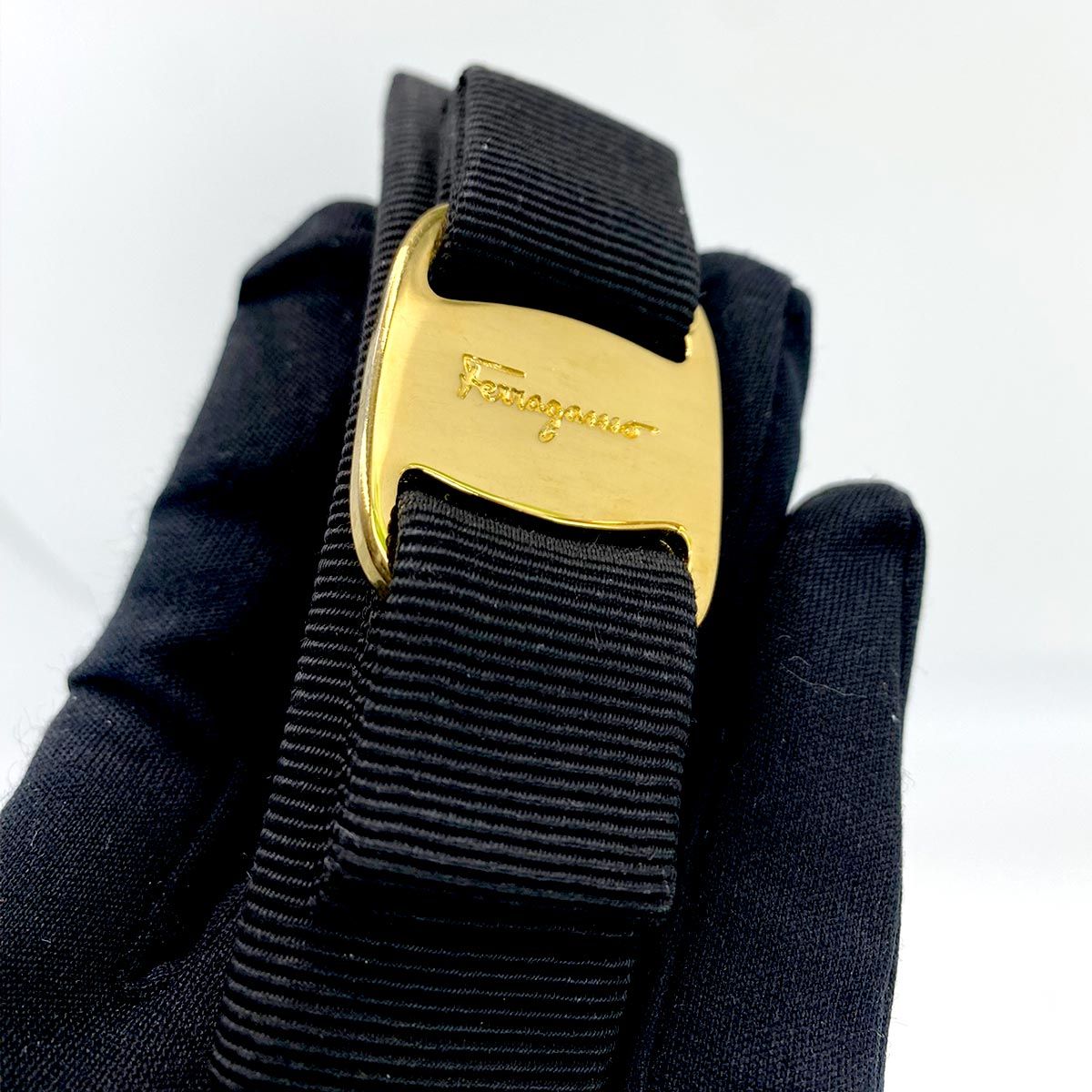 Salvatore Ferragamo ヴァラリボン バレッタ ネイビーゴールド サルヴァトーレフェラガモ ヴァラリボン バレッタ ゴールド