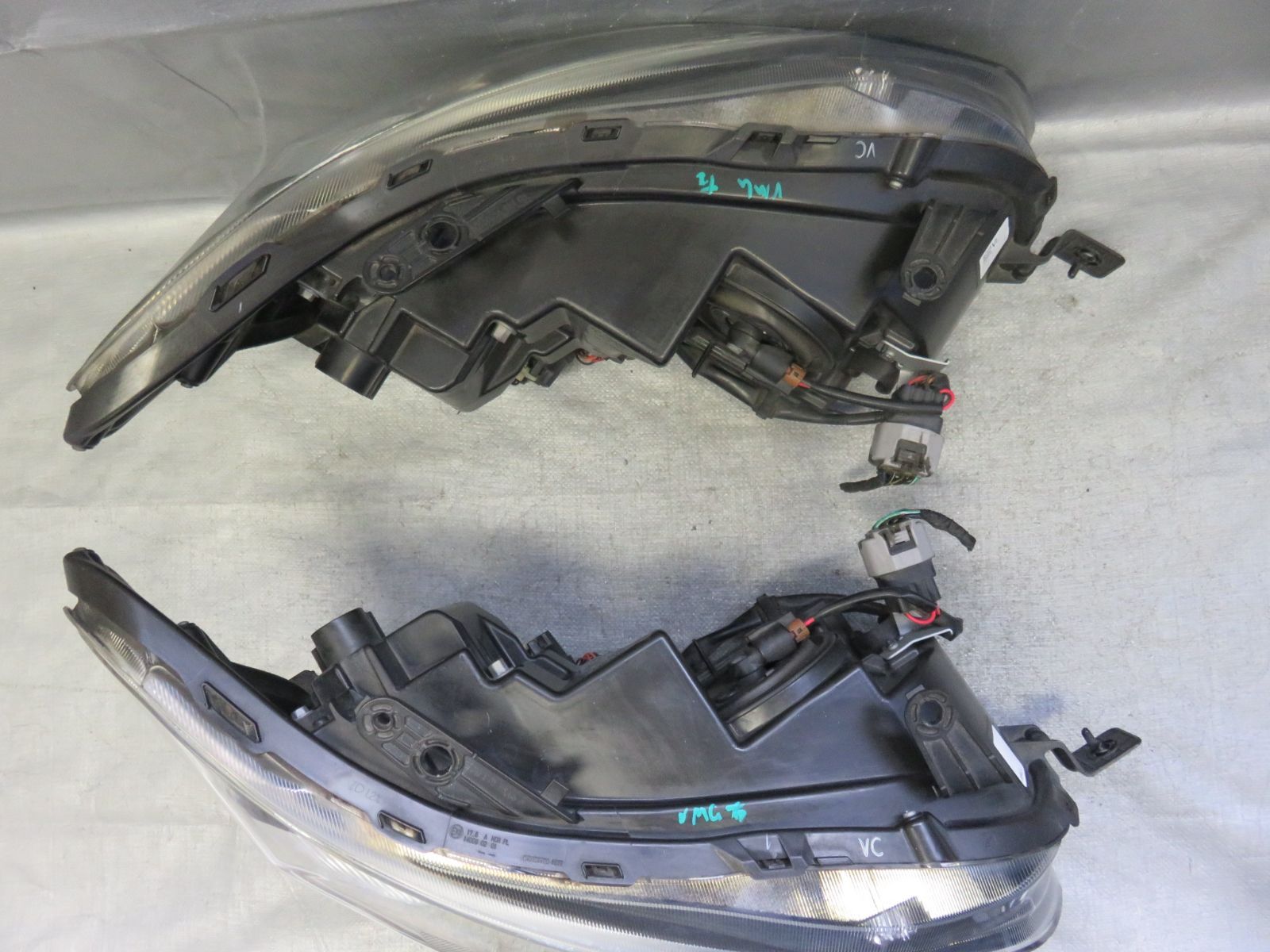 ヘッドライト ヘッドランプ