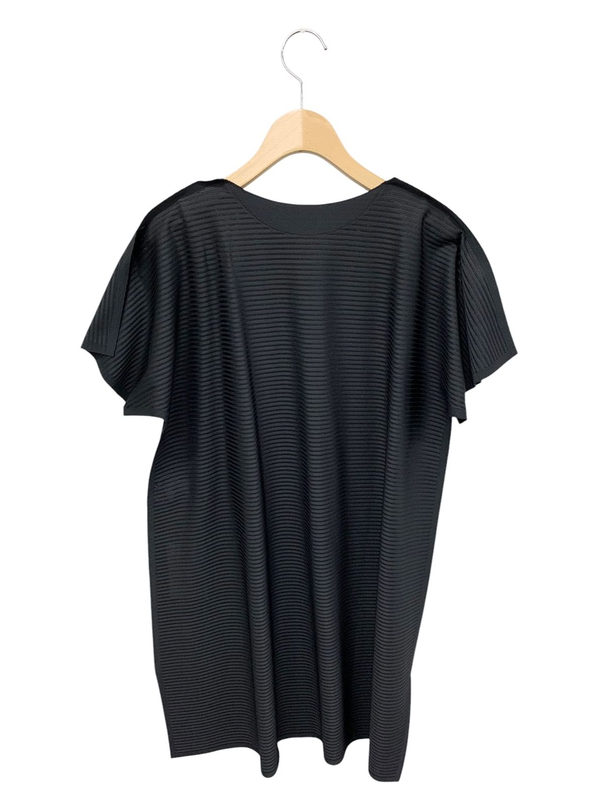 イッセイミヤケ　トップス 未使用 イッセイミヤケ SHADOW STUDY PLEATS トップス - メルカリ