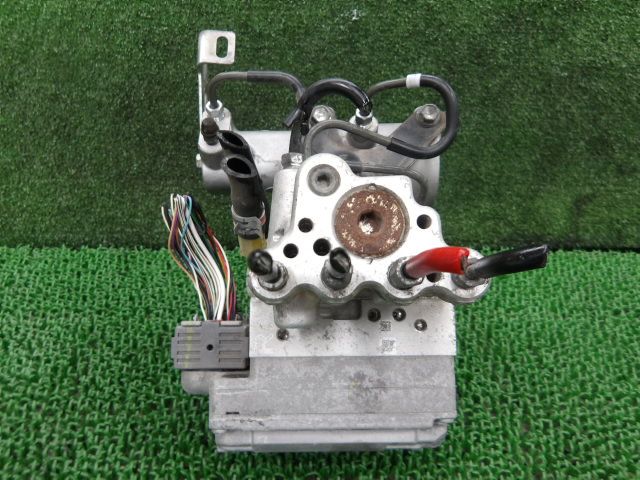 4FQ3019 BHU6 トヨタ プリウス ZVW30 後期型 S ABSアクチュエーター＋ブレーキブースターセット トヨタ47210-47330 FFCRYSTALESIA_COM