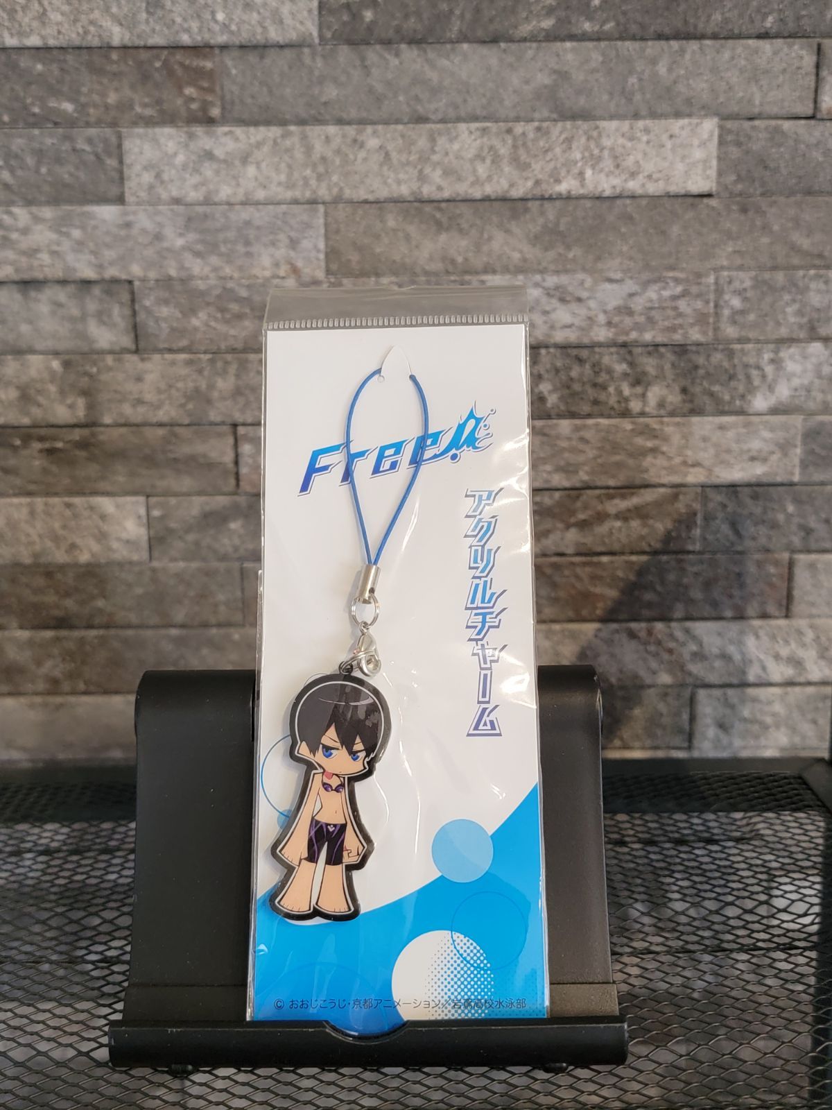 在庫処分セール 言い換え レア物‼️ Free! 京アニショップ限定❗ アクリルチャーム 七瀬遙 アクリルスタンド