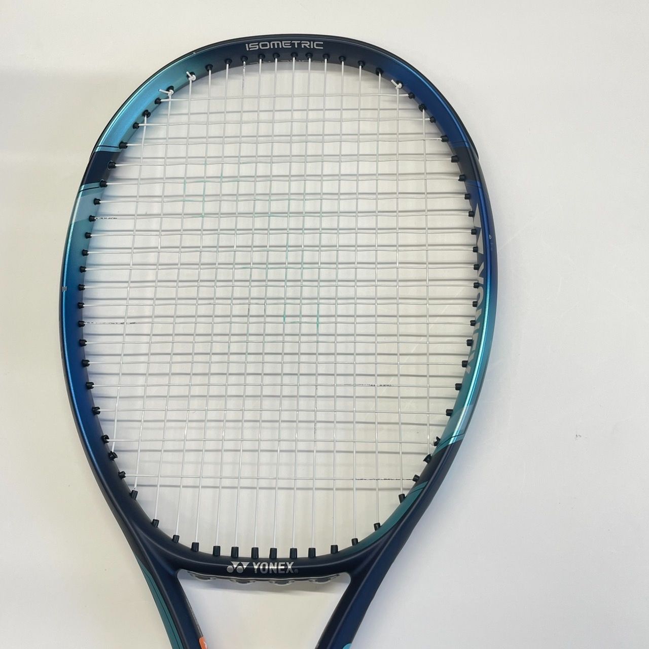 【中古美品 】YONEX EZONE98 2022年 国内正規品 中古】ヨネックス イーゾーン 98 2022年モデルYONEX EZONE 98