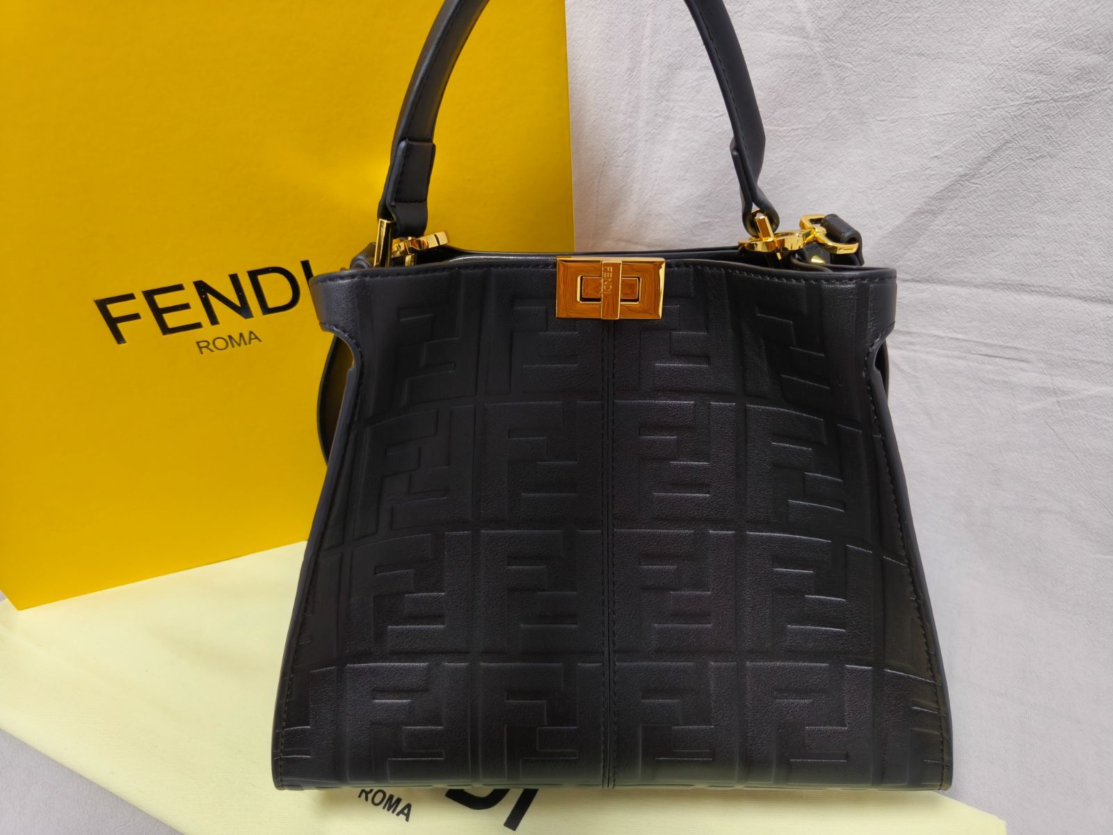 美品✨ FENDI ハンドバッグ ショルダーバッグ - メルカリ