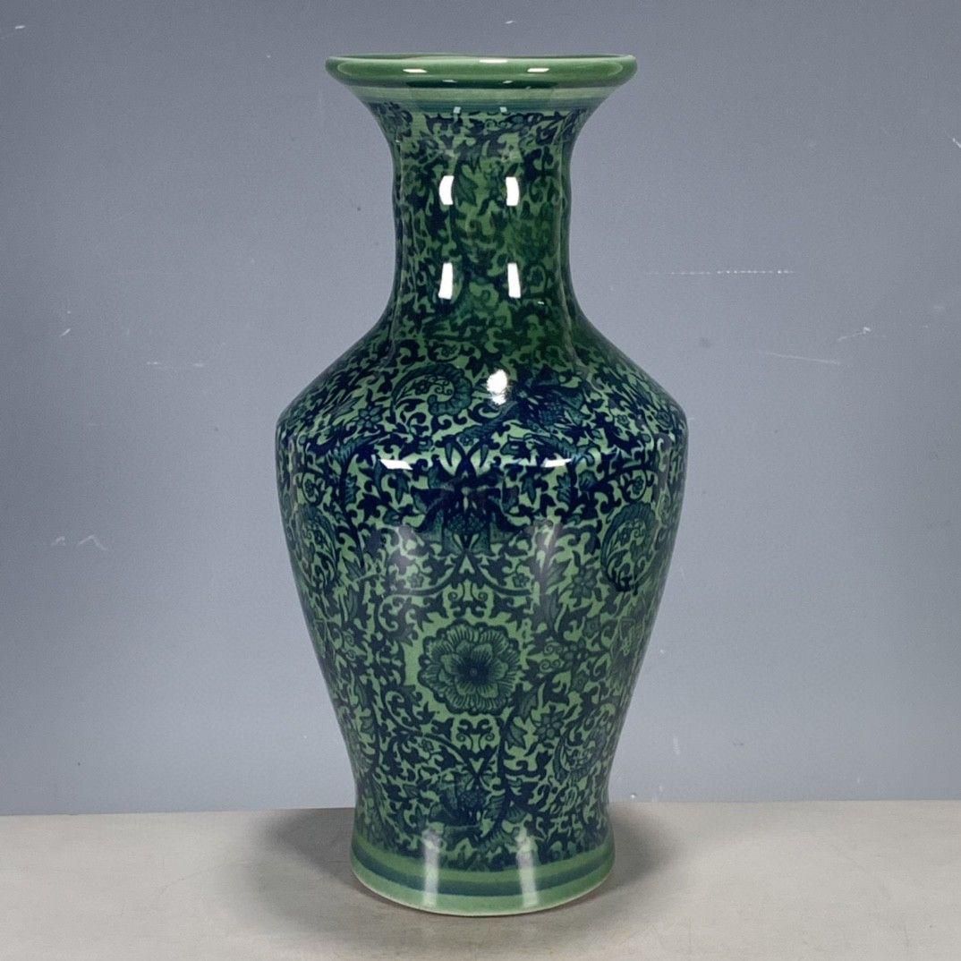鯖人物魚尾の花瓶  景徳鎮 陶磁器 装飾品 現代工芸品 美術品 置物 鯖人物魚尾の花瓶 景徳鎮 陶磁器 装飾品 現代工芸品 美術品 置物
