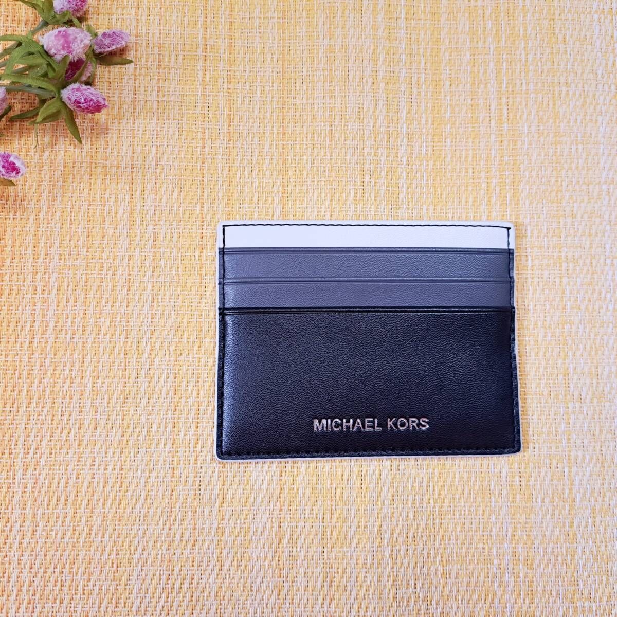 MICHAEL KORSマイケルコースカードケース 36U1LCOD2J2018 カードケース MICHAEL KORS マイケル・コース ブラック/ホワイト