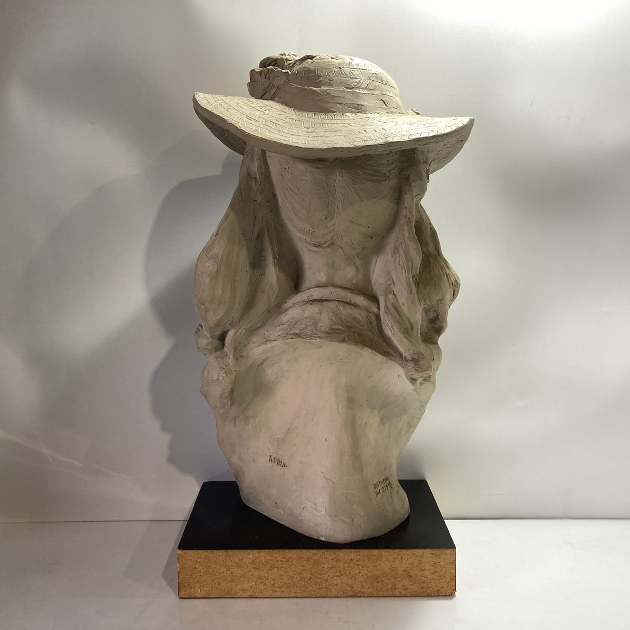 Auguste Rodin オーギュスト ロダン 花飾りのある帽子をかぶった少女