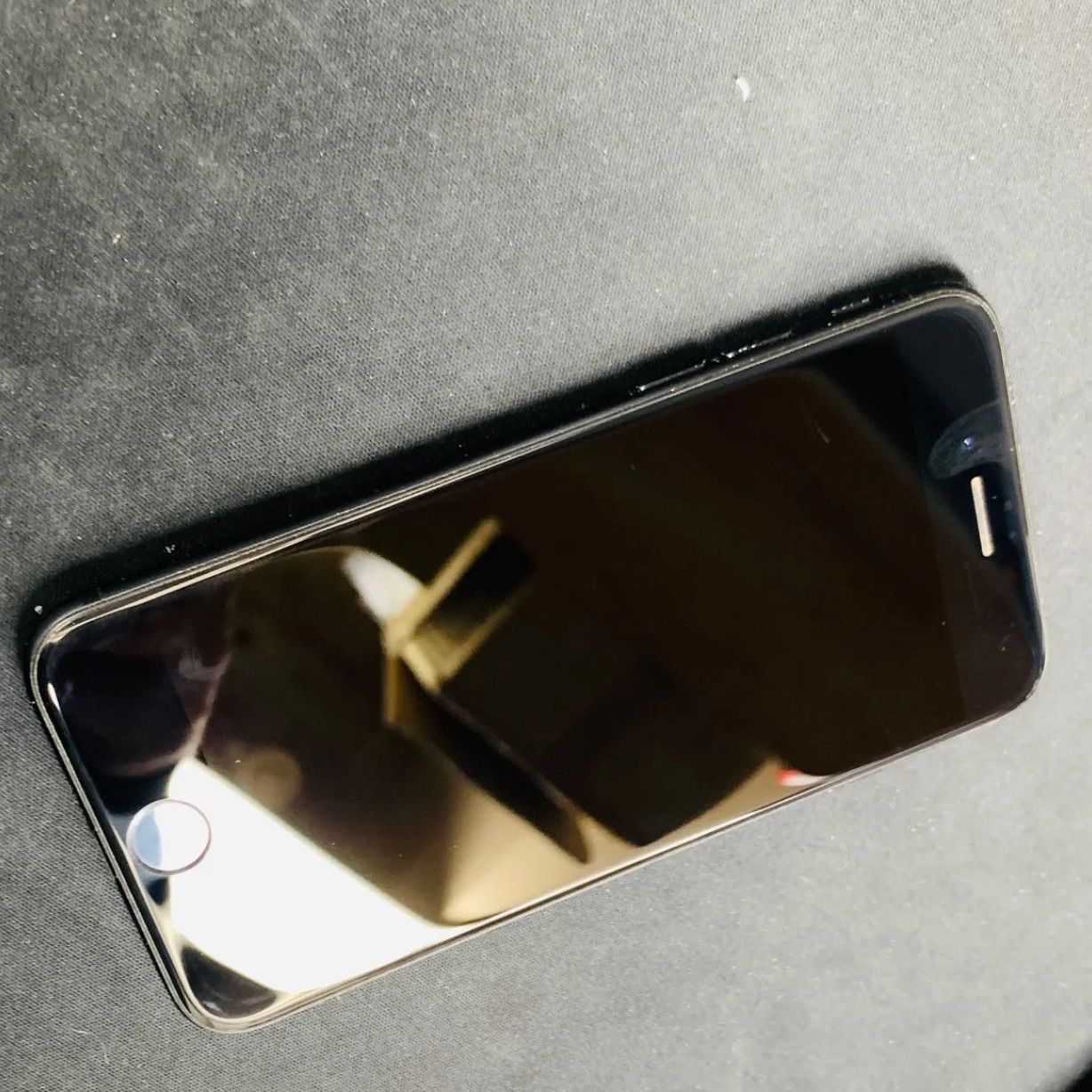 訳あり品】iPhone 7 SIMFREE 32GB ブラック 訳あり極美品