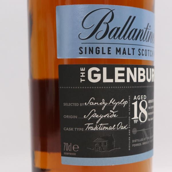 Ballantines（バランタイン）グレンバーギー 18年 40％ 700ml