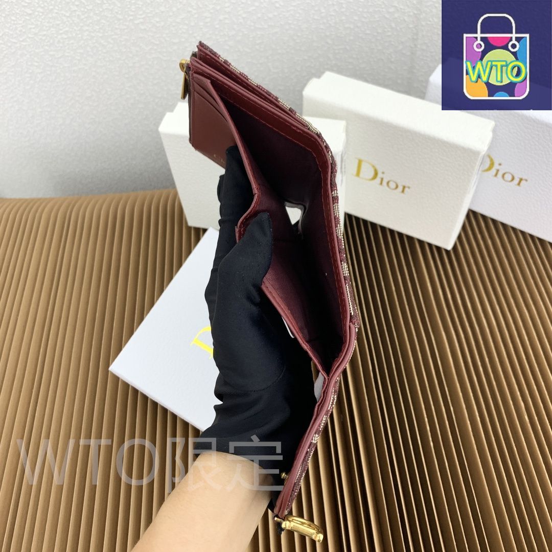 Dior ブレスレット トロッター フラワーD ロゴチャーム T25032804 Christian Dior ディオール ブレスレット Petit CD Lucky Charms
