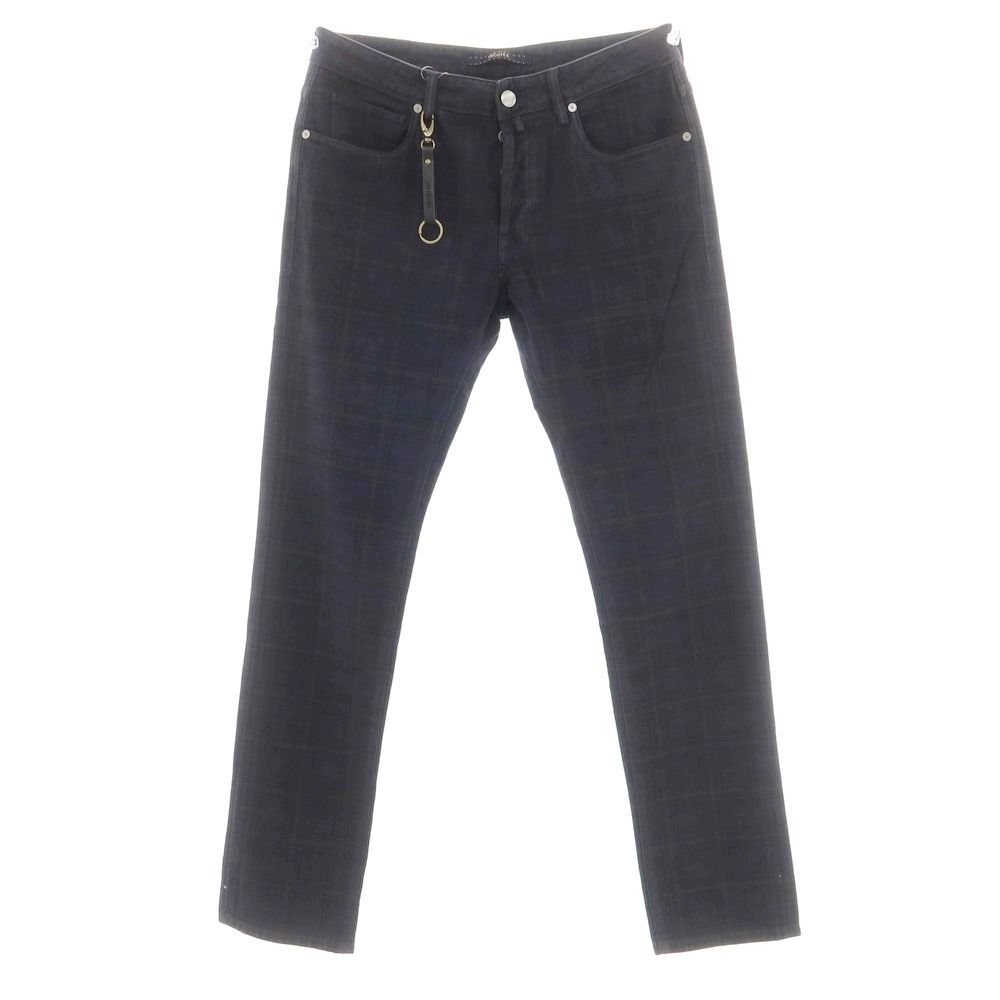 サイカス タイシルバー 9号鉢つき バルブ5.5センチ❗ ② サイカス タイ