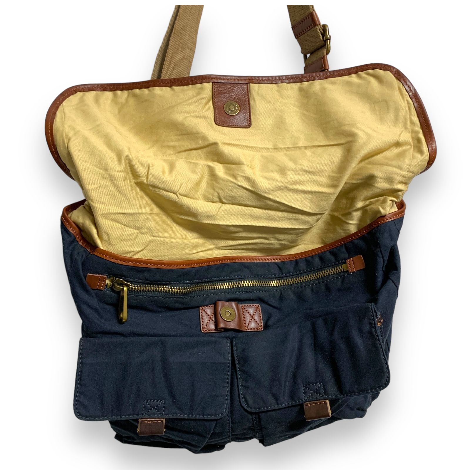 アグ UGG ショルダーバッグ メンズ