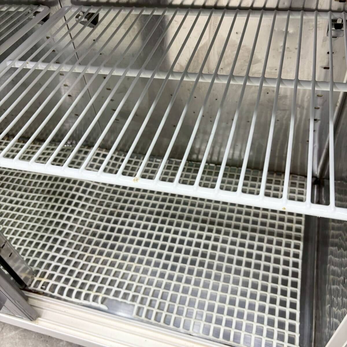 スライド扉 台下ショーケース