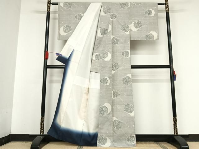 平和屋着物●本場大島紬　白大島　9マルキ　花鏡裏文　正絹　逸品　AAAV9107np 平和屋着物○本場大島紬 白大島 9マルキ 花鏡裏文 正絹 逸品