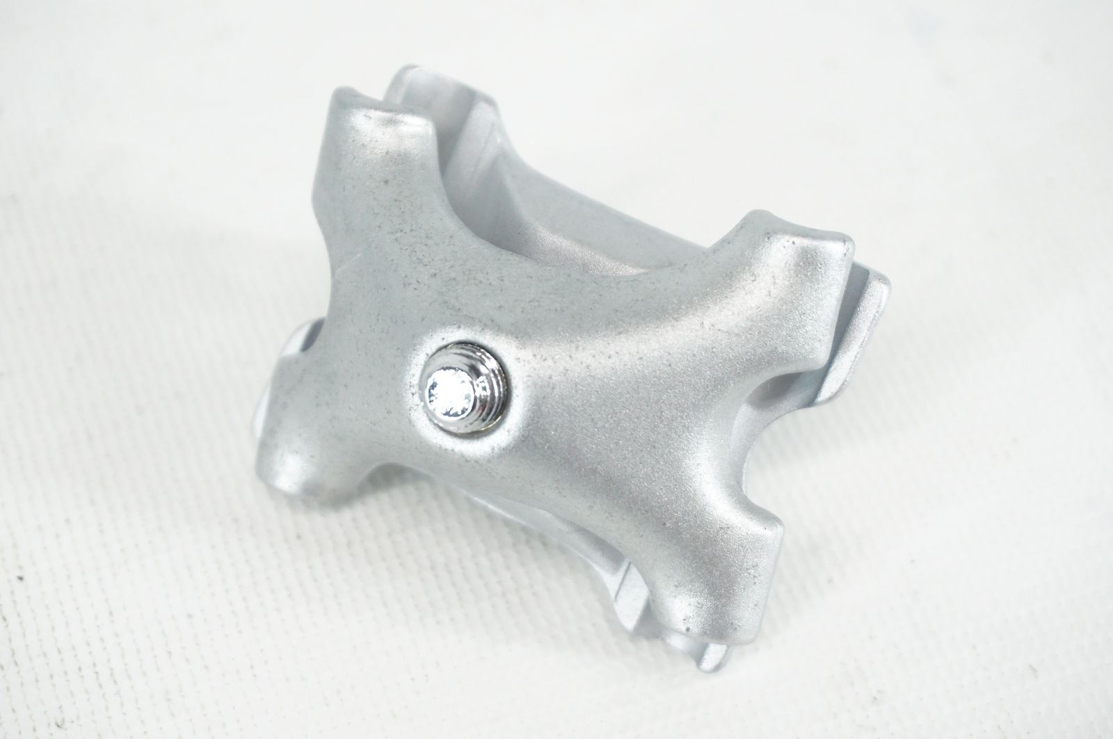 CAMPAGNOLO カンパニョーロ