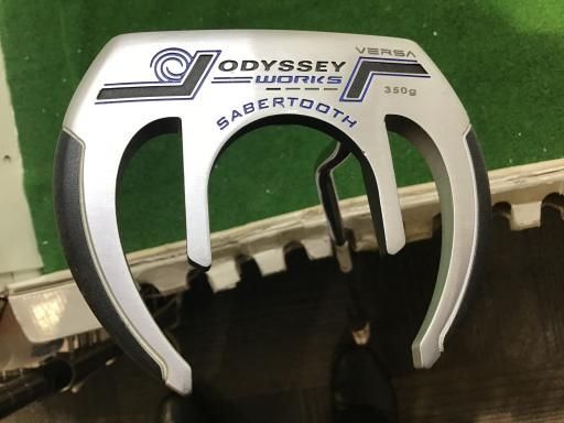 オデッセイ WORKS VERSA SABERTOOTH 35インチ パター PT スチール フレックスその他 メンズ 男性用 右利き 右用 Cランク ゴルフクラブ