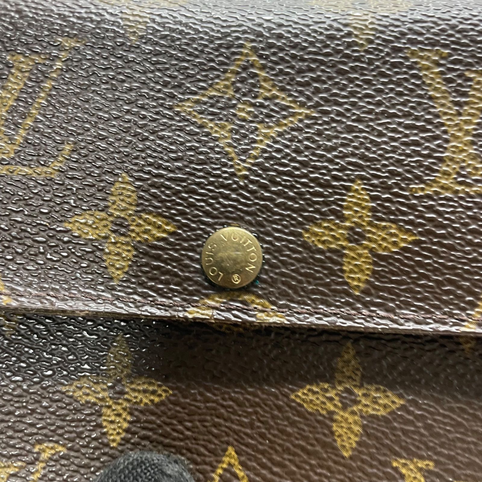 2456 LOUIS VUITTON ルイヴィトン モノグラム 長財布