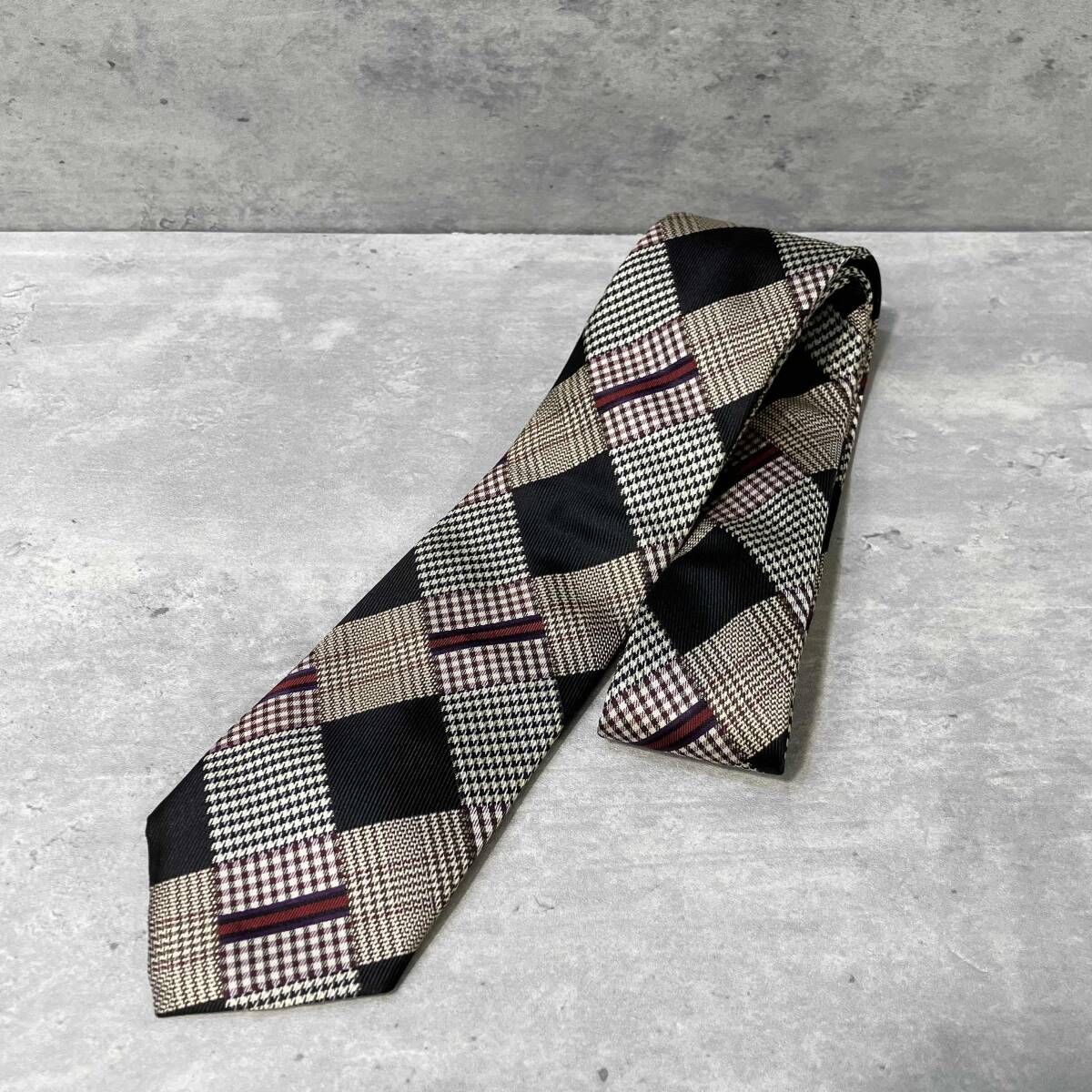 Yohji Yamamoto COSTUME D' HOMME ネクタイ YOHJI YAMAMOTO COSTUME D'HOMME ネクタイ -