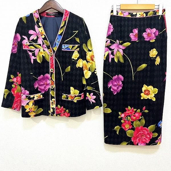 LEONARD レオナール　スカートセットアップ　スカート　花柄　総柄　Lサイズ LEONARD - レオナール LEONARD FASHION セットアップ スカートスーツ
