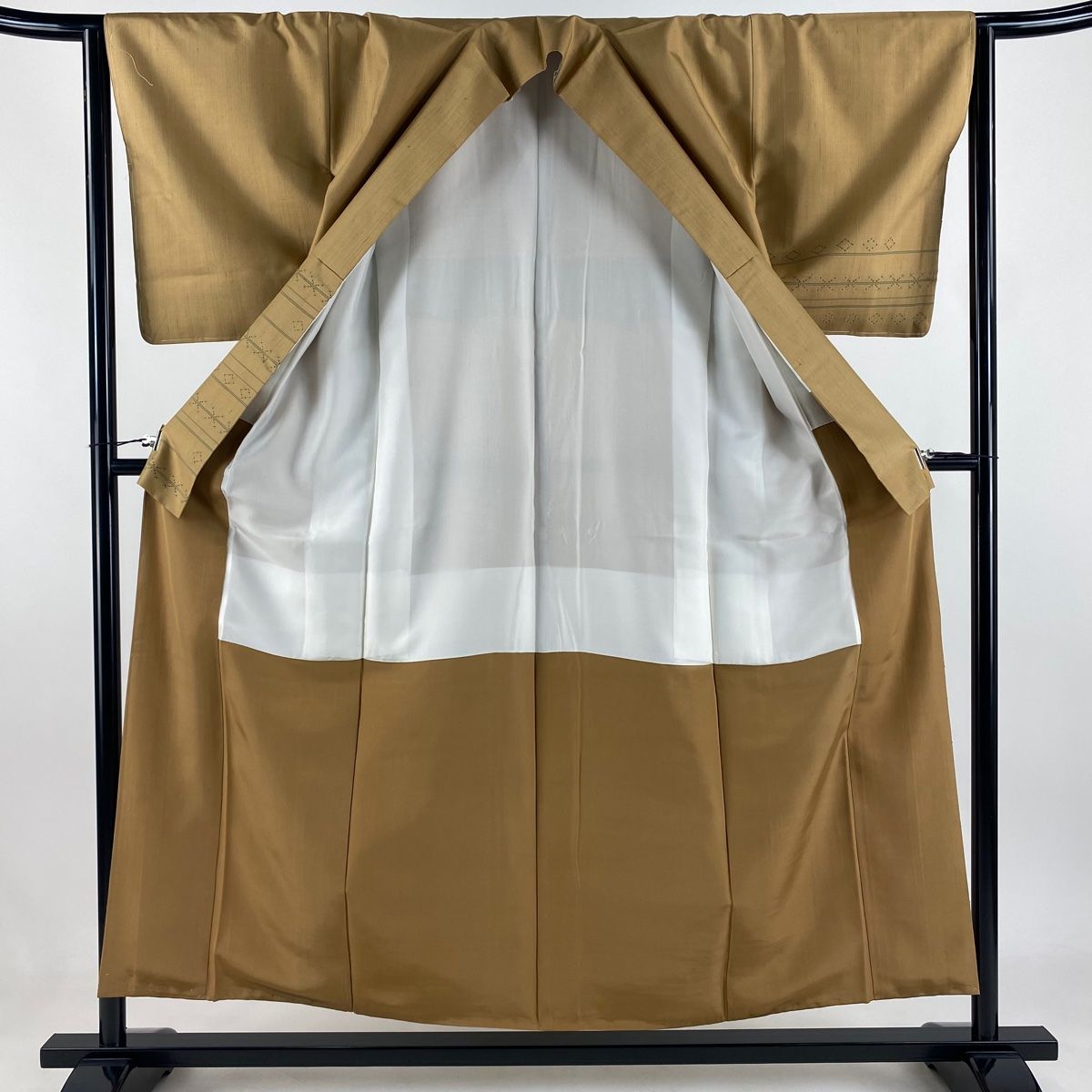 幾何学模様 黄土色