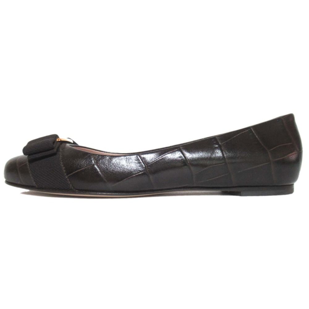 【未使用】フェラガモ ヴァラリボン パンプス ゴールド金具 サイズ5 未使用 Salvatore Ferragamo サルヴァトーレフェラガモ ヴァラ