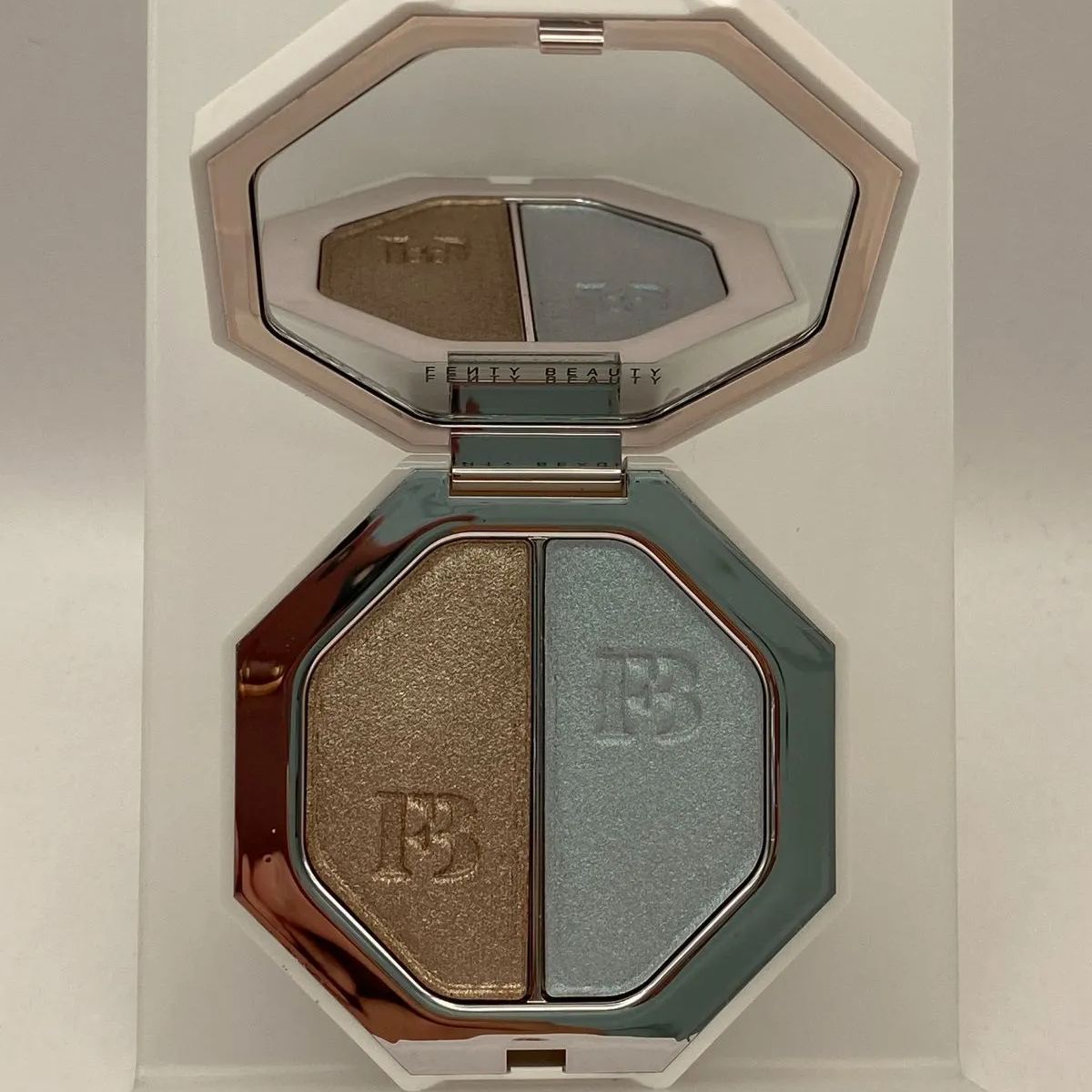未使用品　フェンティビューティ ハイライト 中古】FENTYBEAUTY ハイライター フェイスカラーフェンティビューティー