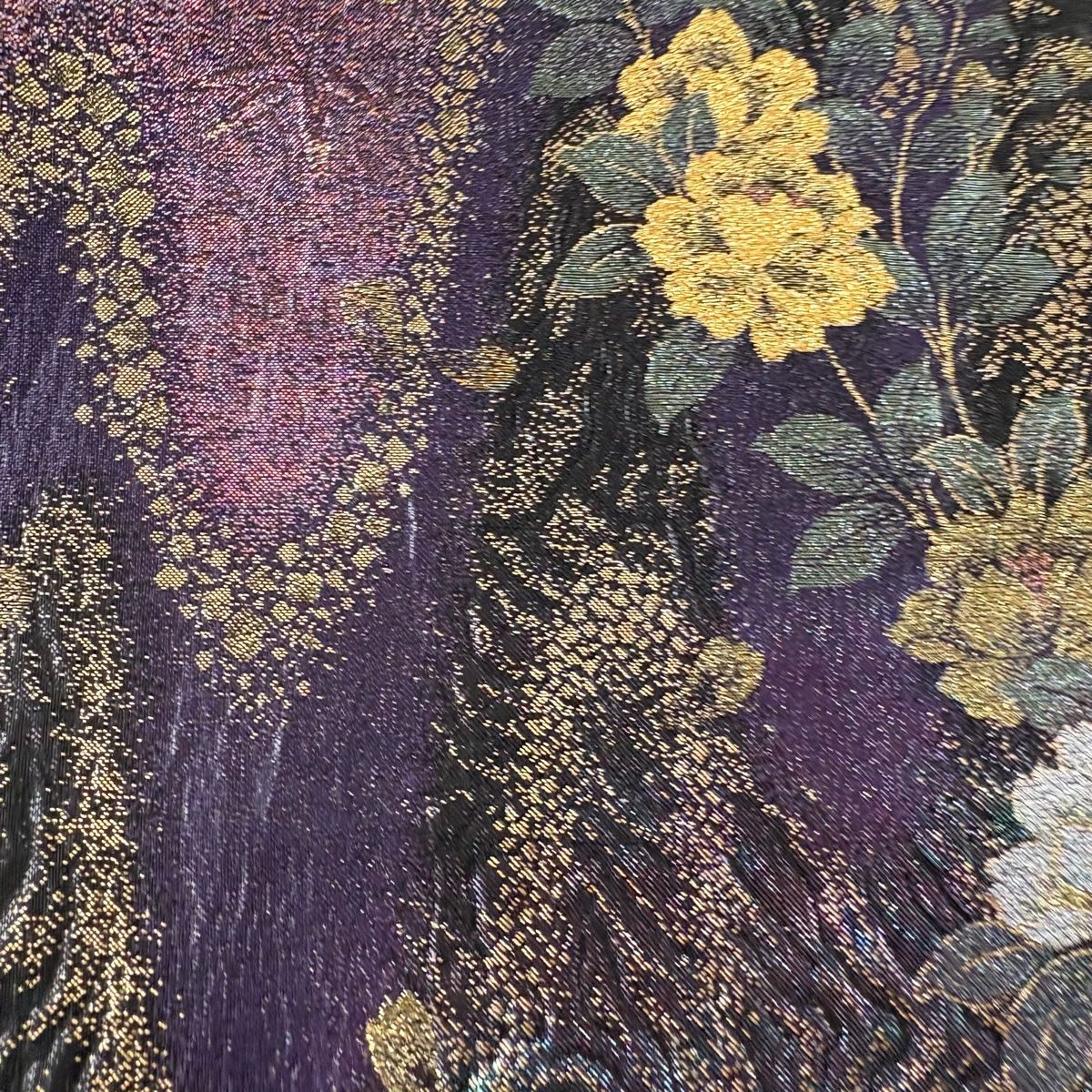 袋帯 美品 秀品 振袖向き 草花 花びら 箔 濃紫 六通 正絹 【中古