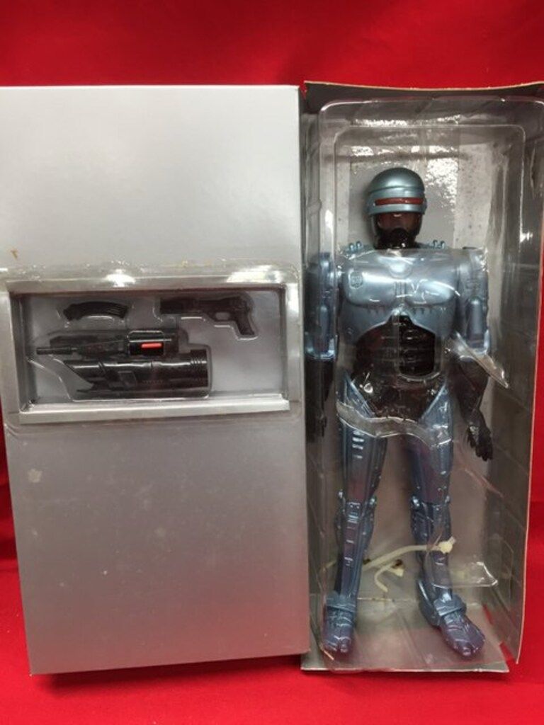 TOY ISLAND ROBOCOP ROBOCOP WATCH HIM TALK 39201 - メルカリ