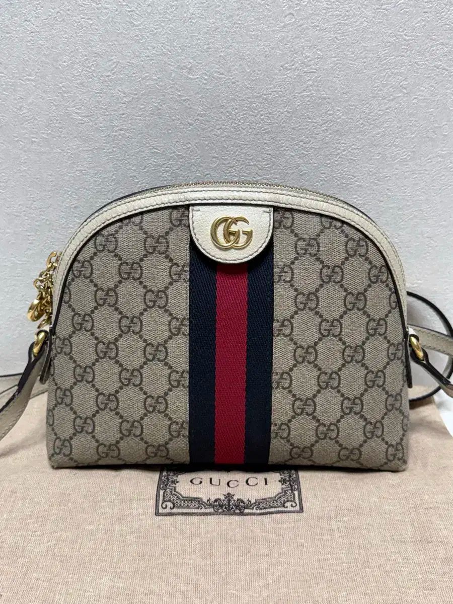 (クイックセール) グッチ GG オフィディア Supreme(シュプリーム) ショルダー クロスバッグ