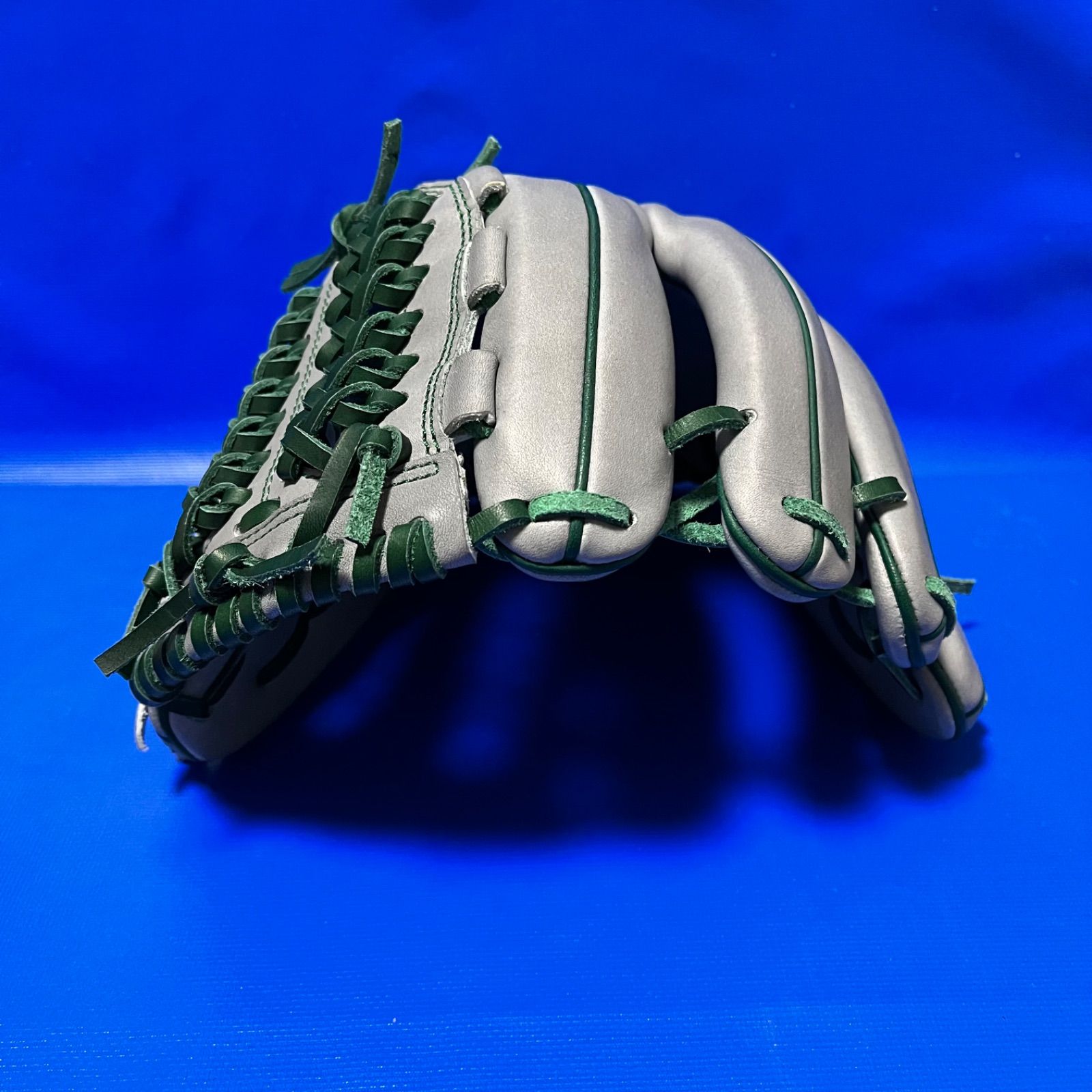 クランプスclampsトレーニンググラブ　軟式硬式兼用　内野用 クランプスclampsトレーニンググラブ 軟式硬式兼用 内野用