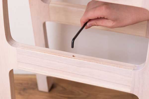 マホガニー の折りたたみ式シューズラック