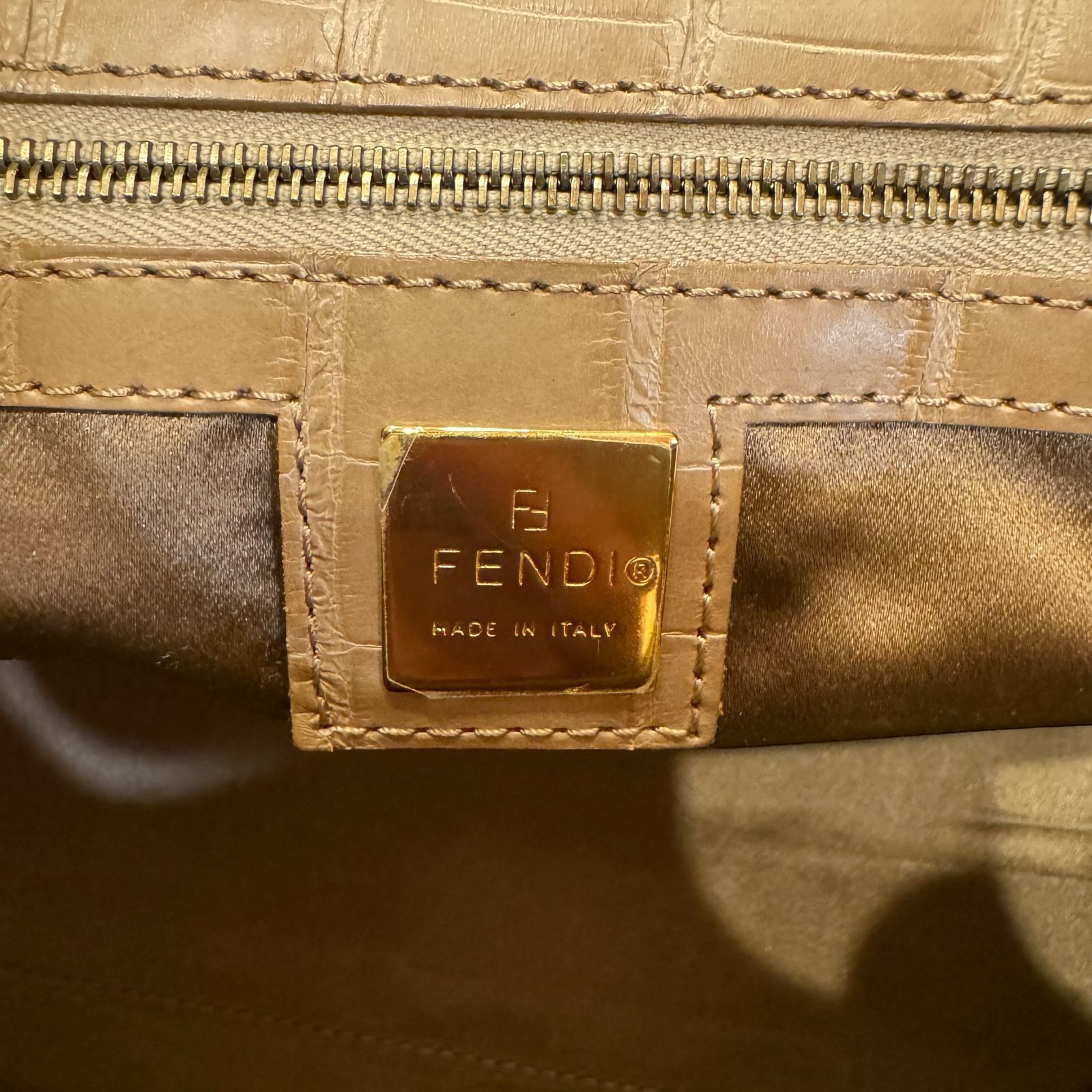 希少 FENDI フェンディ ヴィンテージ サイズM ショルダーバッグ Mary 