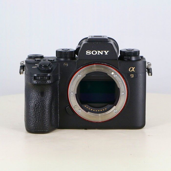 SONY - ソニー SONY α9 ボディ [ILCE-9] VG-C3EM付き中古美品 中古】(ソニー) SONY α9 (ILCE-9) ボデイ SONY - ソニー SONY α9