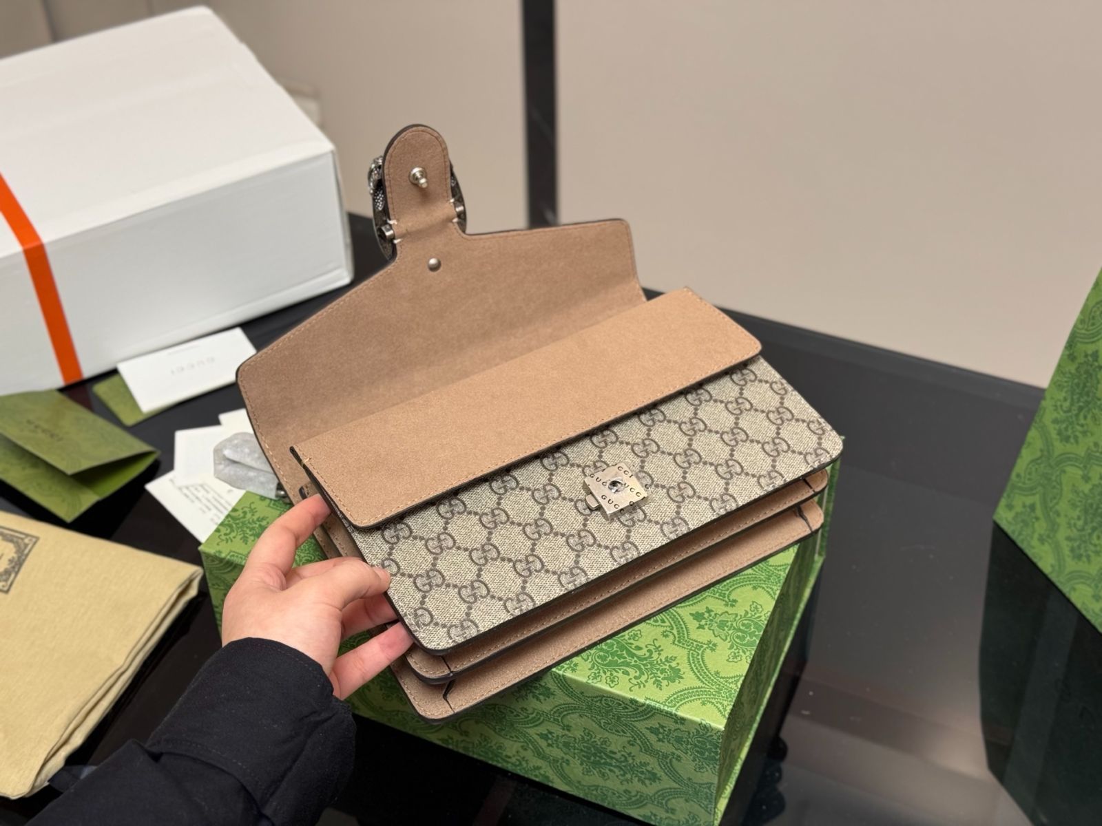 今日特価】Gucci Dionysus Bag グッチ ダイオニーズ バッグ-WTO