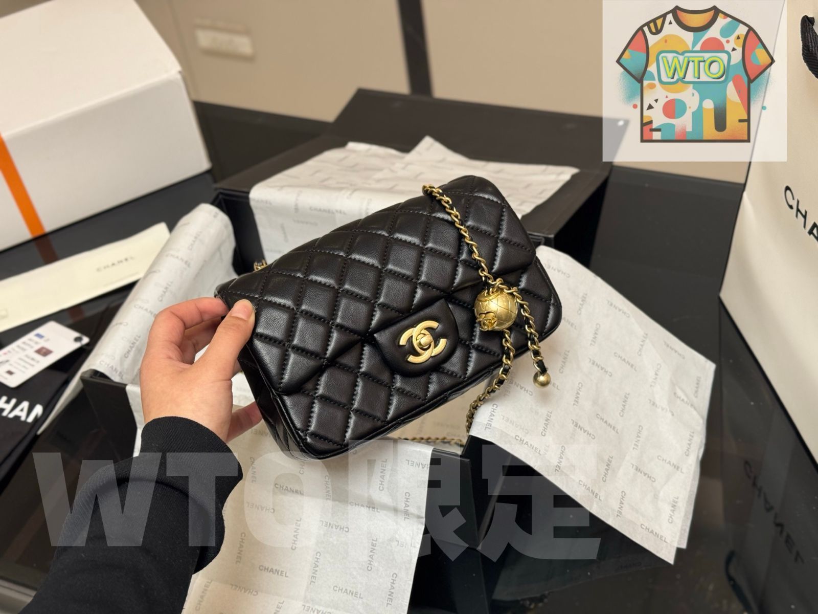 NWT! 22C CHANEL Mini Square White Pearl Crush Gold Ball Flap Bag