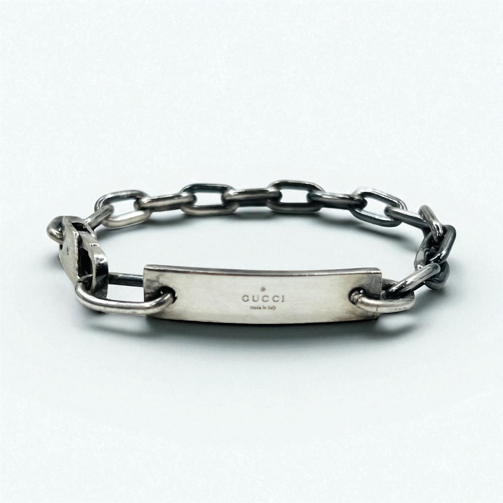 GUCCI シルバーストラップ GUCCI（グッチ）／携帯グッズ（携帯アイテム）／携帯ストラップ