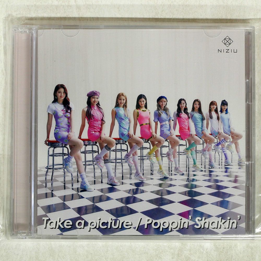 K-POP・アジア NiziU CD Take a pictur / Poppin' Shakin' Niziu - Take A Picture / Poppin' Shakin' (Type-A) - Japanese