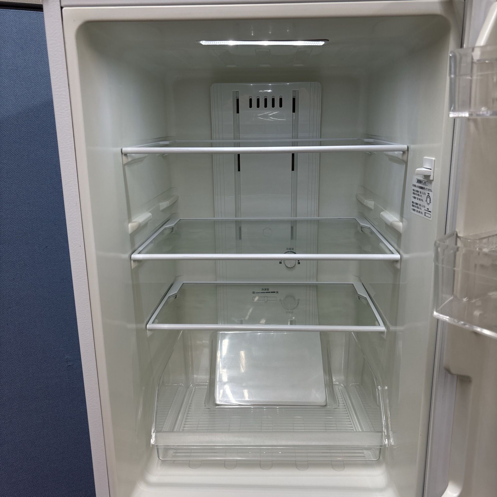 I692 🌈 名古屋市近郊配送設置無料！ TOSHIBA 冷蔵庫 (153L