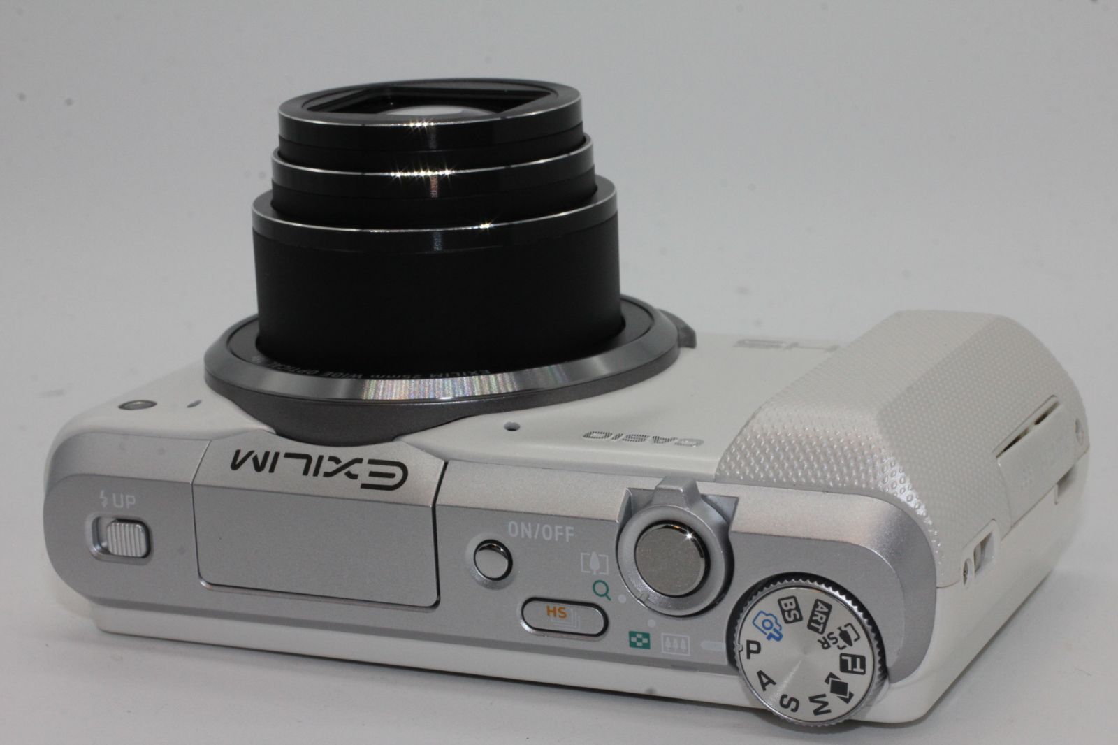 爆買い！ CASIO デジタルカメラ EXILIM EXZR850RD 1610万画素 Wi-Fi機能搭載 インタ 中古品 