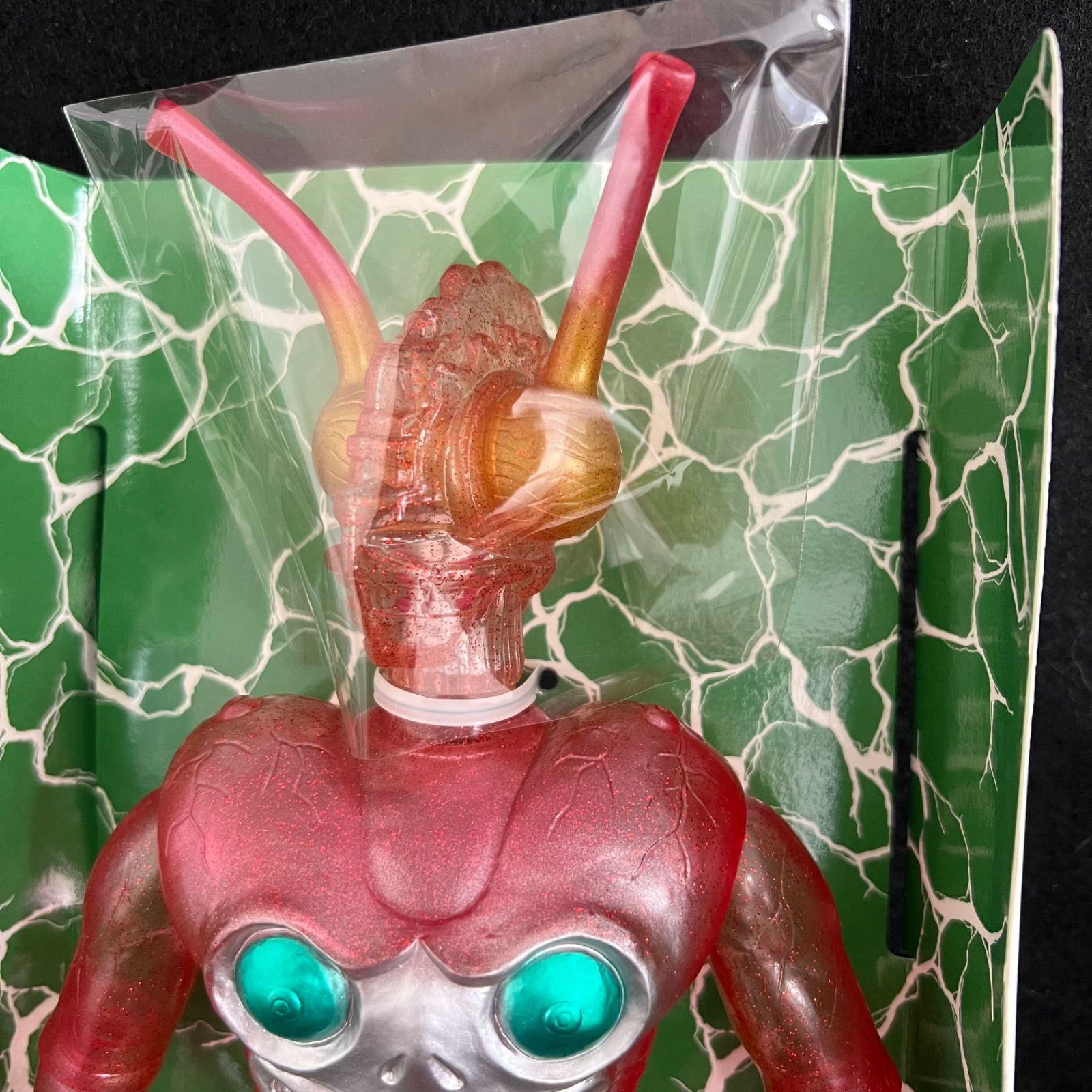 ワルグロ星人 フィギュア