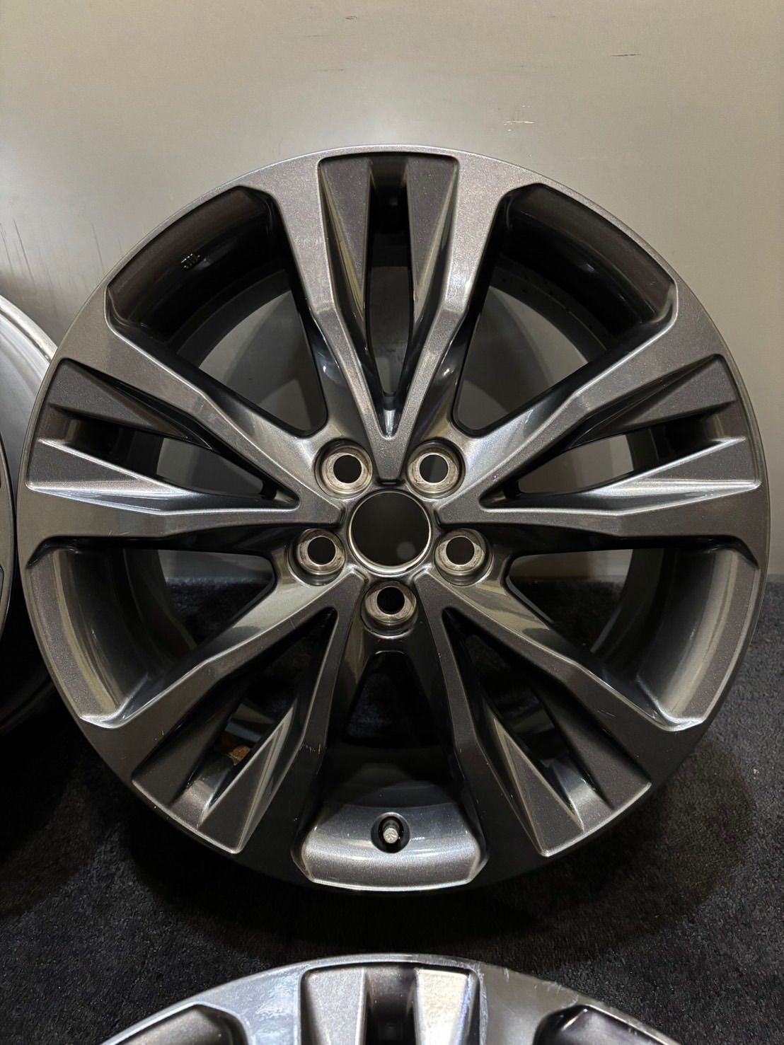 ☆トヨタ カローラツーリング W×B 純正 17インチ 7.5J +50 100